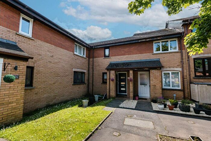 2 Bedroom Flat For Sale In Wraes View, Glasgow, G78