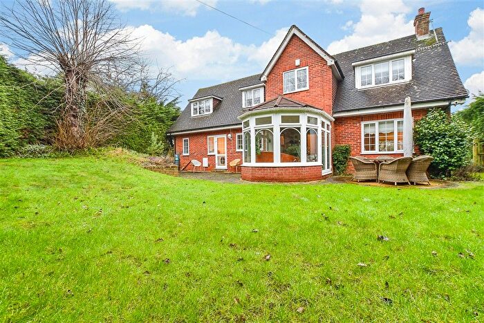 6 Bedroom Detached House For Sale In Cornford Close, Tunbridge Wells, Kent, TN2