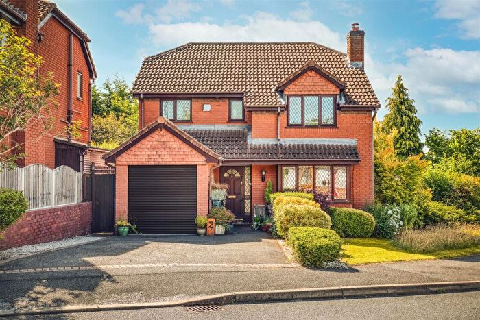 4 Bedroom Detached House For Sale In Leominster Drive, Oakwood, Derby, DE21