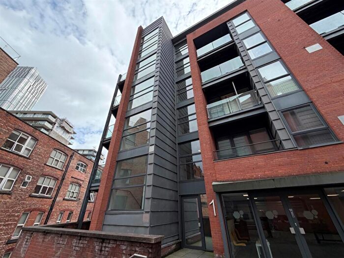 1 Bedroom Flat To Rent In Quebec, Block, Bury Street, M3