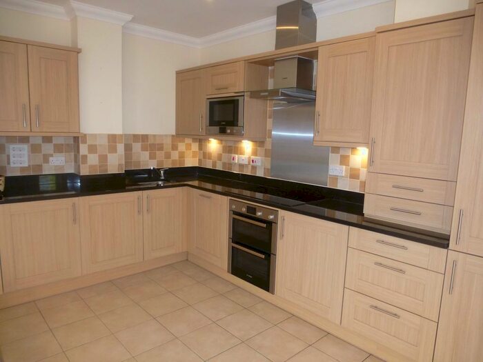 2 Bedroom Apartment To Rent In Latimer Street, Romsey, SO51