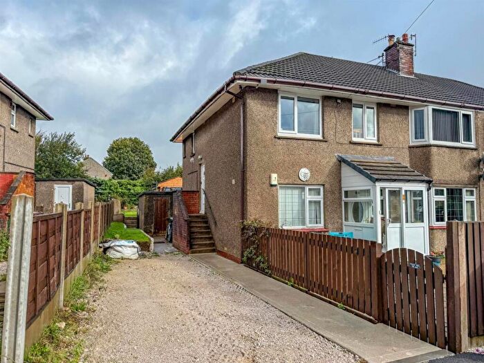 3 Bedroom Apartment For Sale In Granby Road, Buxton, SK17