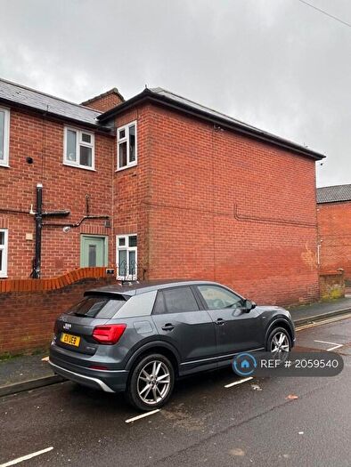 1 Bedroom Flat To Rent In Mordaunt Road, Southampton, SO14