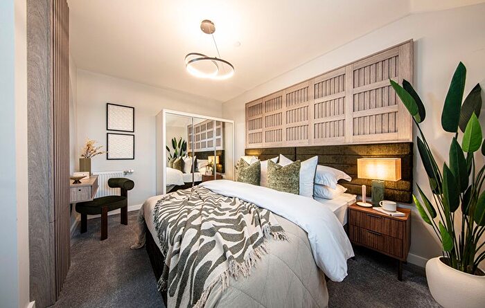 1 Bedroom Flat For Sale In "The Barnwell" At Albert Roae, Barnet, EN4