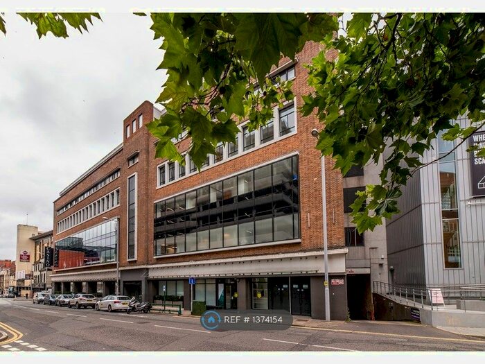 2 Bedroom Flat To Rent In The Axis, Nottingham, NG1