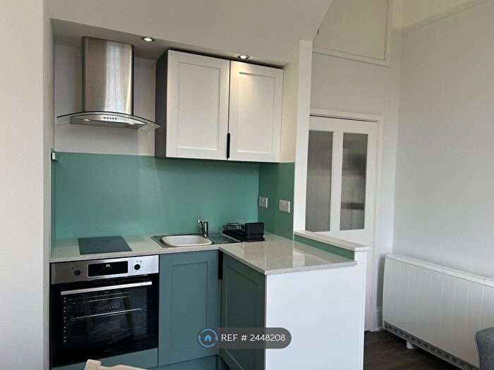 1 Bedroom Flat To Rent In London Road, Cheltenham, GL52