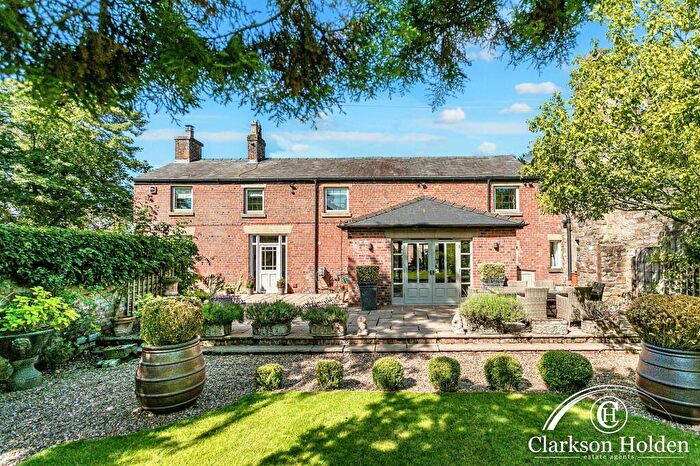 4 Bedroom Character Property For Sale In Hall Lane, St Michaels On Wyre, Lancashire, PR3