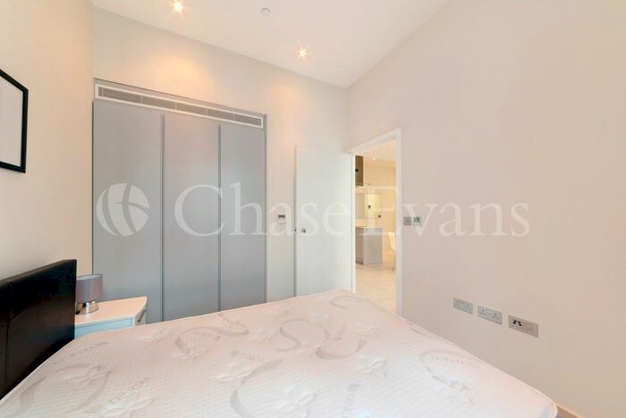 1 Bedroom Flat To Rent In Leonard Street, Shoreditch, London, EC2A