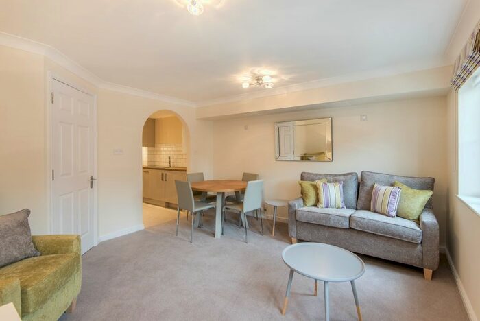 2 Bedroom Flat To Rent In St. Thomas Street, Oxford, OX1