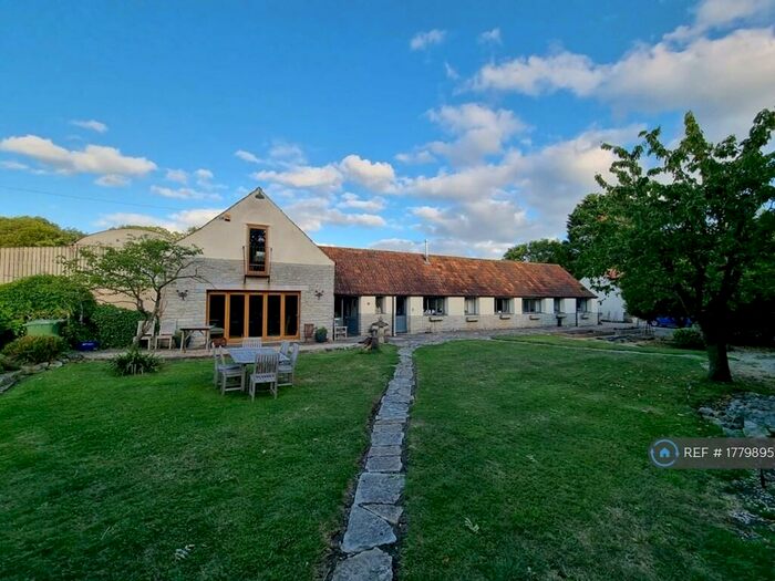 4 Bedroom Detached House To Rent In Broadacres, Southwood, Glastonbury, BA6