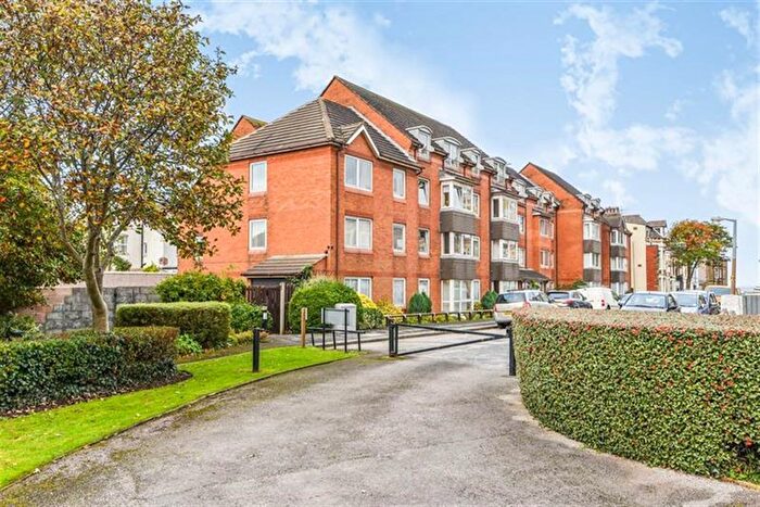 1 Bedroom Flat To Rent In Homebreeze House, Morecambe, LA4