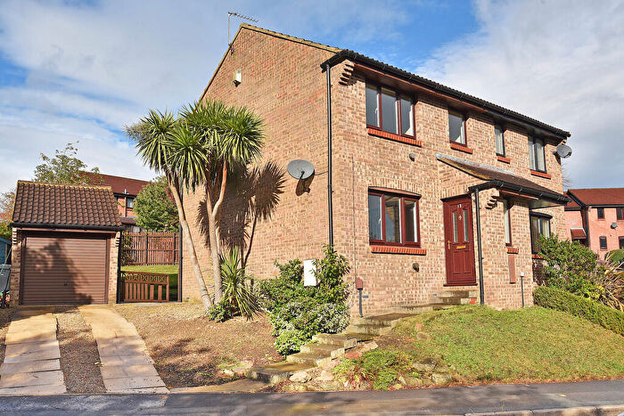 3 Bedroom Semi Detached House For Sale In Hartwith Close, Harrogate, HG3