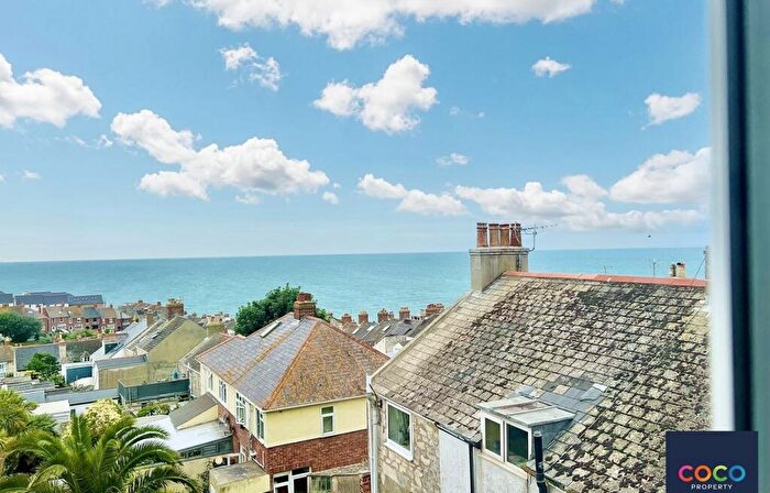 Studio To Rent In Fortuneswell, Portland, Dorset, DT5