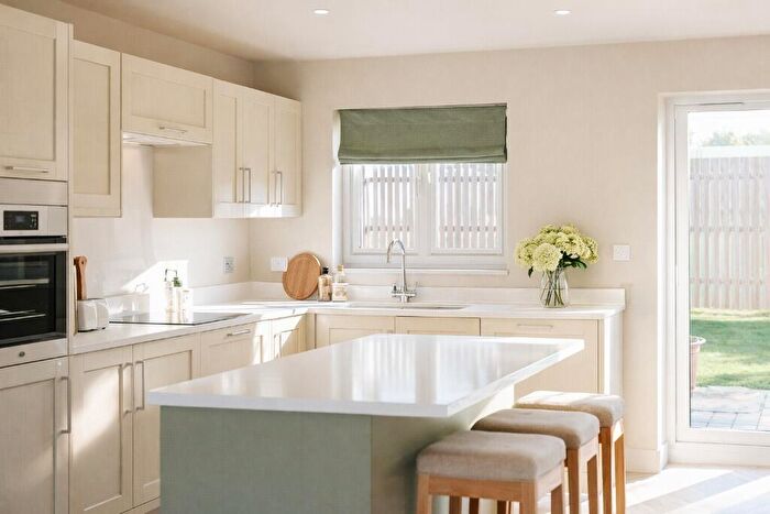 3 Bedroom Bungalow For Sale In Linen Lea, Leburn Square, Auchtermuchty, Fife, KY14