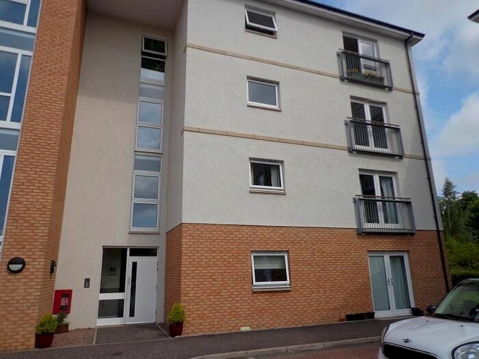 2 Bedroom Property For Sale In Leys Park Grove, Dunfermline, KY12