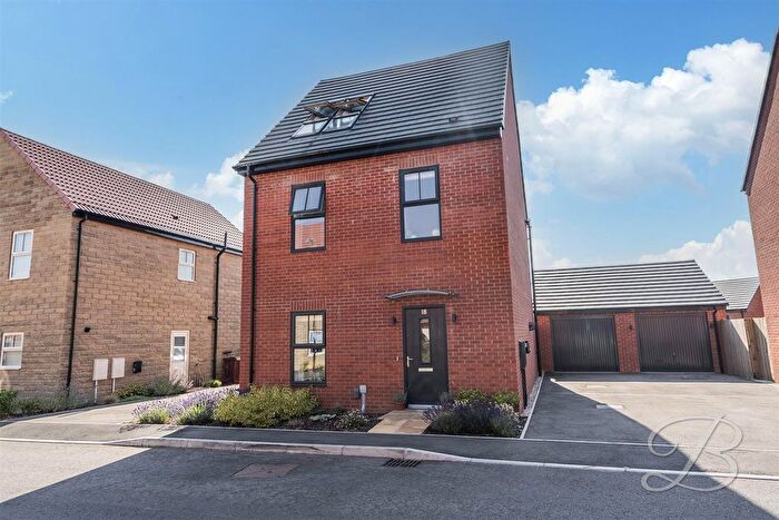 4 Bedroom Detached House For Sale In Oakham Road, Bolsover, Chesterfield, S44