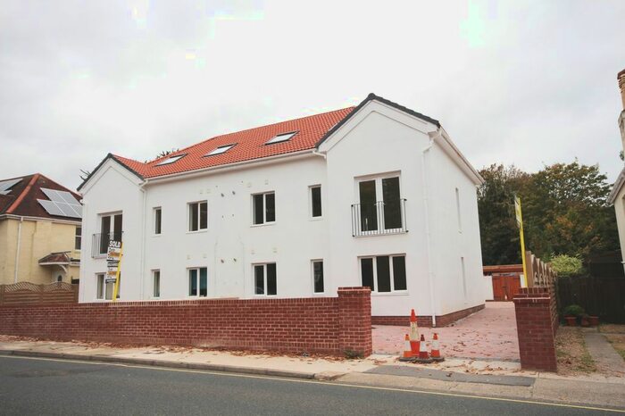 2 Bedroom Flat To Rent In Mansion View, Oldway Road, Paignton TQ3