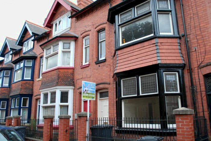 1 Bedroom Flat To Rent In St Albans Road, Leicester, LE2