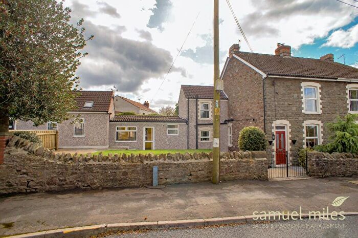 4 Bedroom Semi-Detached House For Sale In Shortwood, Bristol, BS16