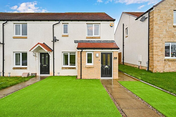 3 Bedroom End Terrace House For Sale In Limefield Gardens, Gorebridge, EH23