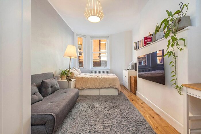 2 Bedroom Flat To Rent In Nassau Street, Fitzrovia, W1W