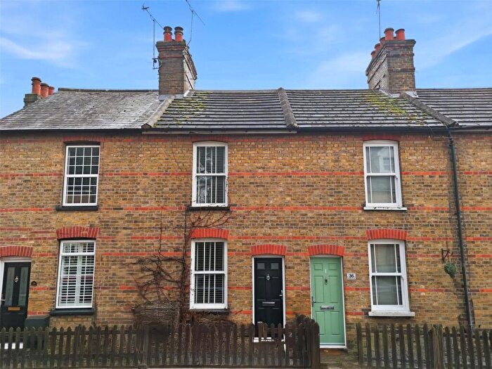 2 Bedroom Terraced House For Sale In Primrose Hill, Chelmsford, CM1