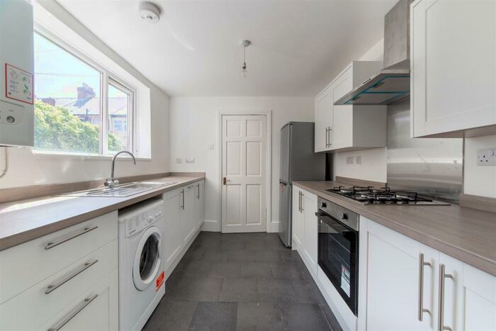 4 Bedroom Terraced House To Rent In &#;pppw - Ninth Avenue, Heaton, NE6