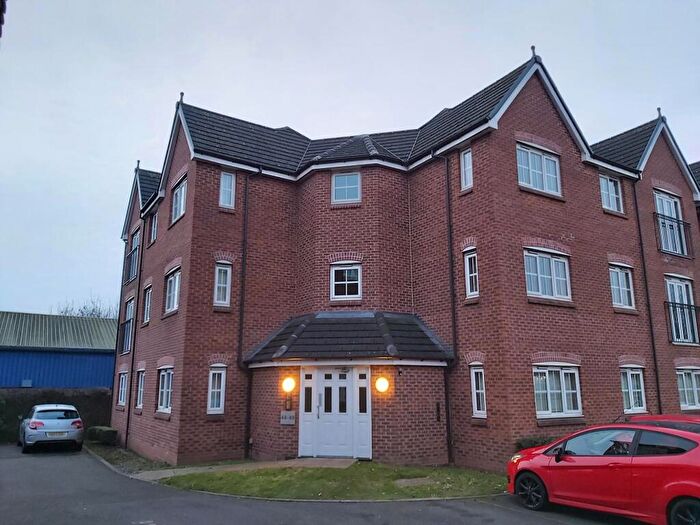 2 Bedroom Flat To Rent In Hendeley Court, Burton Upon Trent, DE14