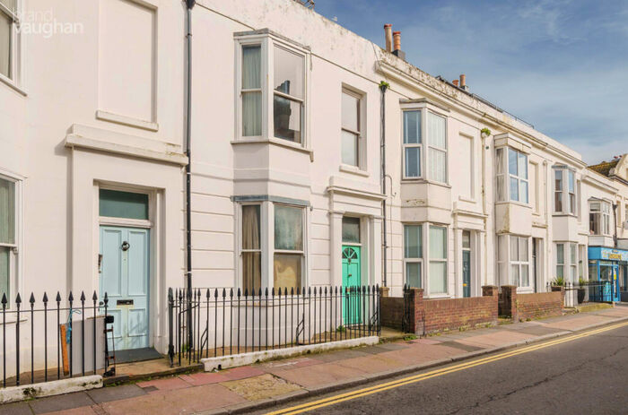 3 Bedroom Terraced House To Rent In St Georges Road, Brighton, East Sussex, BN2