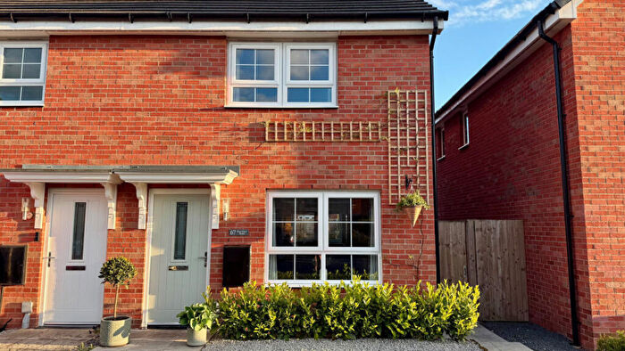 2 Bedroom End Of Terrace House For Sale In Hawthorn Road, Clitheroe, BB7