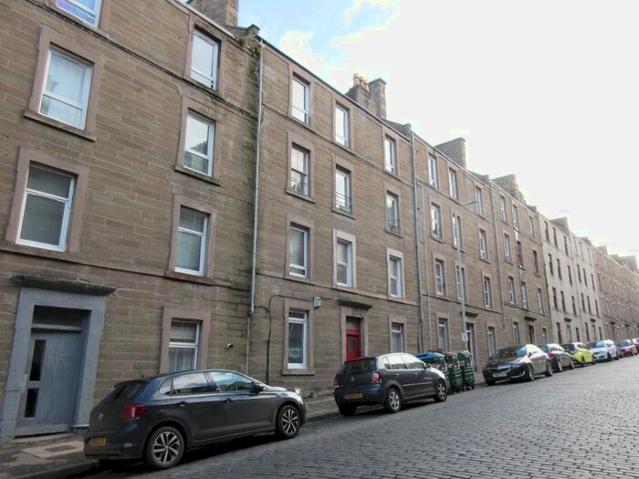 1 Bedroom Flat To Rent In Rosefield Street, West End, Dundee, DD1
