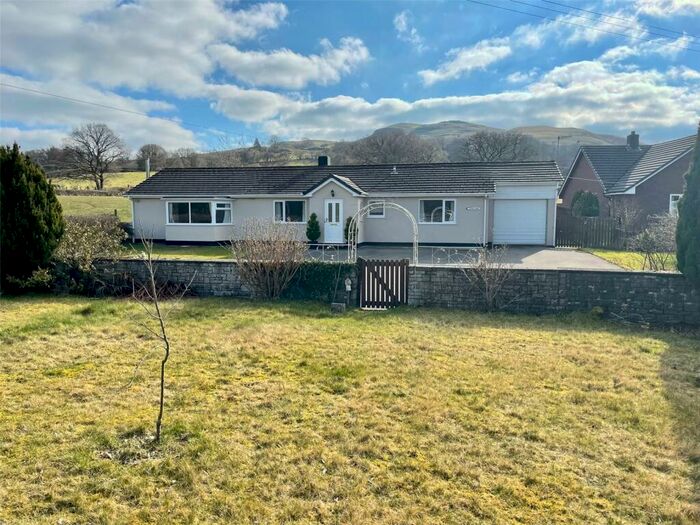 3 Bedroom Bungalow For Sale In Llandegley, Llandrindod Wells, Powys, LD1
