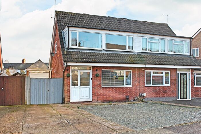 3 Bedroom Semi-Detached House For Sale In Coltbeck Avenue, Narborough, LE19
