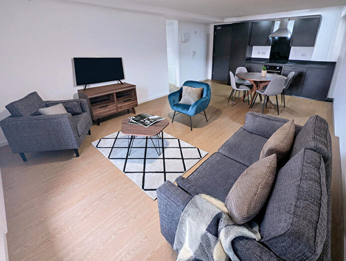 2 Bedroom Apartment To Rent In Rufus Court, Foundry Lane, LS14
