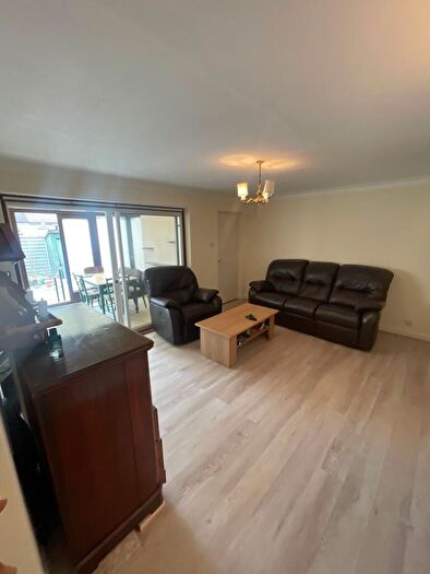 3 Bedroom House To Rent In Nursery Gardens, Bristol, BS10