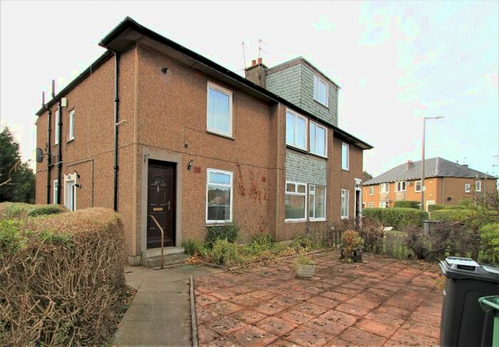 2 Bedroom Flat To Rent In Oxgangs Road North, Oxgangs, Edinburgh, EH13