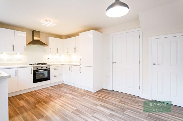 3 Bedroom End Of Terrace House For Sale In Hollyberry Road, Paignton, Torbay, TQ4