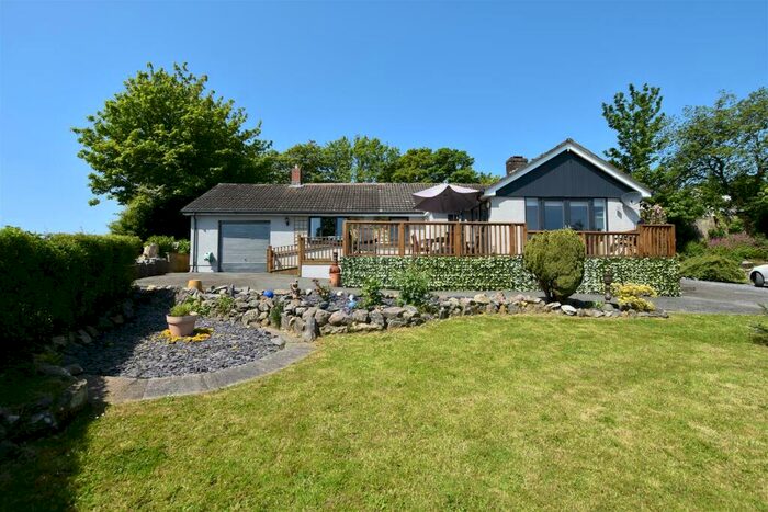 3 Bedroom Detached Bungalow For Sale In Pendine, Carmarthen, SA33