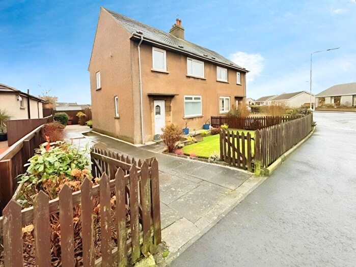 3 Bedroom Semi Detached House For Sale In Sweetbank Drive, Markinch, KY7