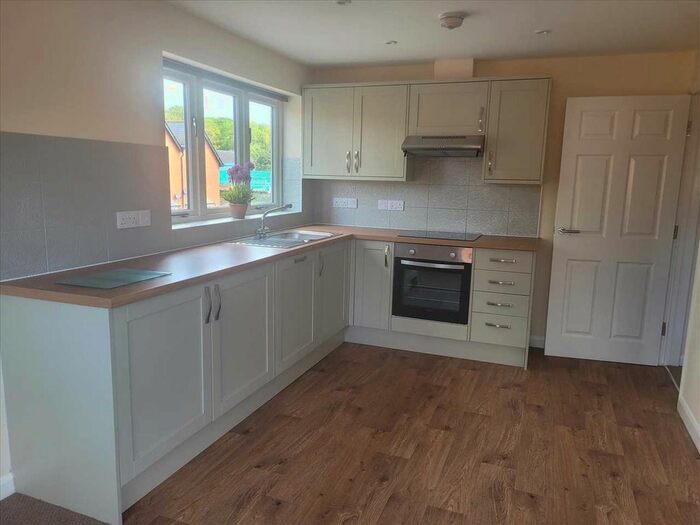 2 Bedroom Flat To Rent In Bennetts Mill Close, Woodhall Spa, LN10