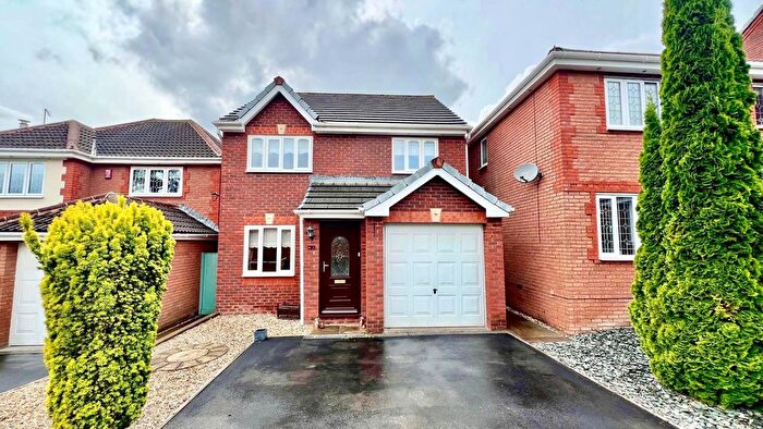 3 Bedroom Detached House To Rent In Ebor Close, Swindon, SN25