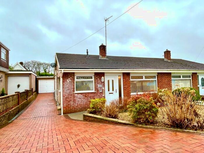 2 Bedroom Semi-Detached Bungalow For Sale In Redwood Close, Bryncoch, Neath, SA10