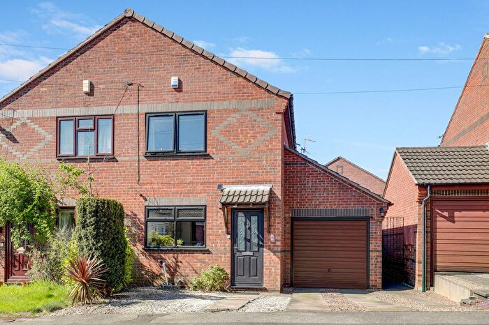 2 Bedroom Semi Detached House For Sale In Hotspur Close, Nottingham, NG6
