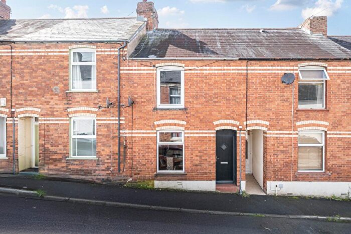 2 Bedroom Terraced House For Sale In Cyprus Terrace, Barnstaple, Devon, EX32