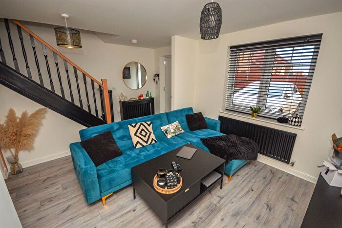 3 Bedroom Semi-Detached House For Sale In Low Avenue, Chilton, Ferryhill, DL17