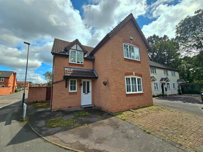 4 Bedroom Detached House To Rent In Heybridge Road, Humberstone, Leicester, LE5