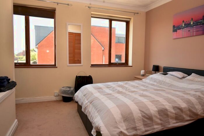 1 Bedroom Flat To Rent In Ruxton Close Swanley, BR8