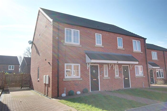 3 Bedroom Semi-Detached House For Sale In Geldart Avenue, South Cave, Brough, HU15