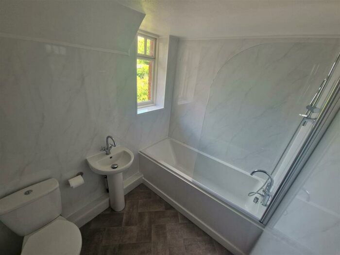 2 Bedroom Apartment To Rent In Maltravers Street, Arundel, BN18
