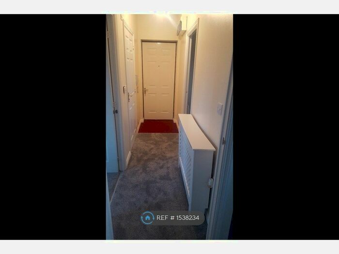 2 Bedroom Flat To Rent In Summerton Road, Oldbury, B69